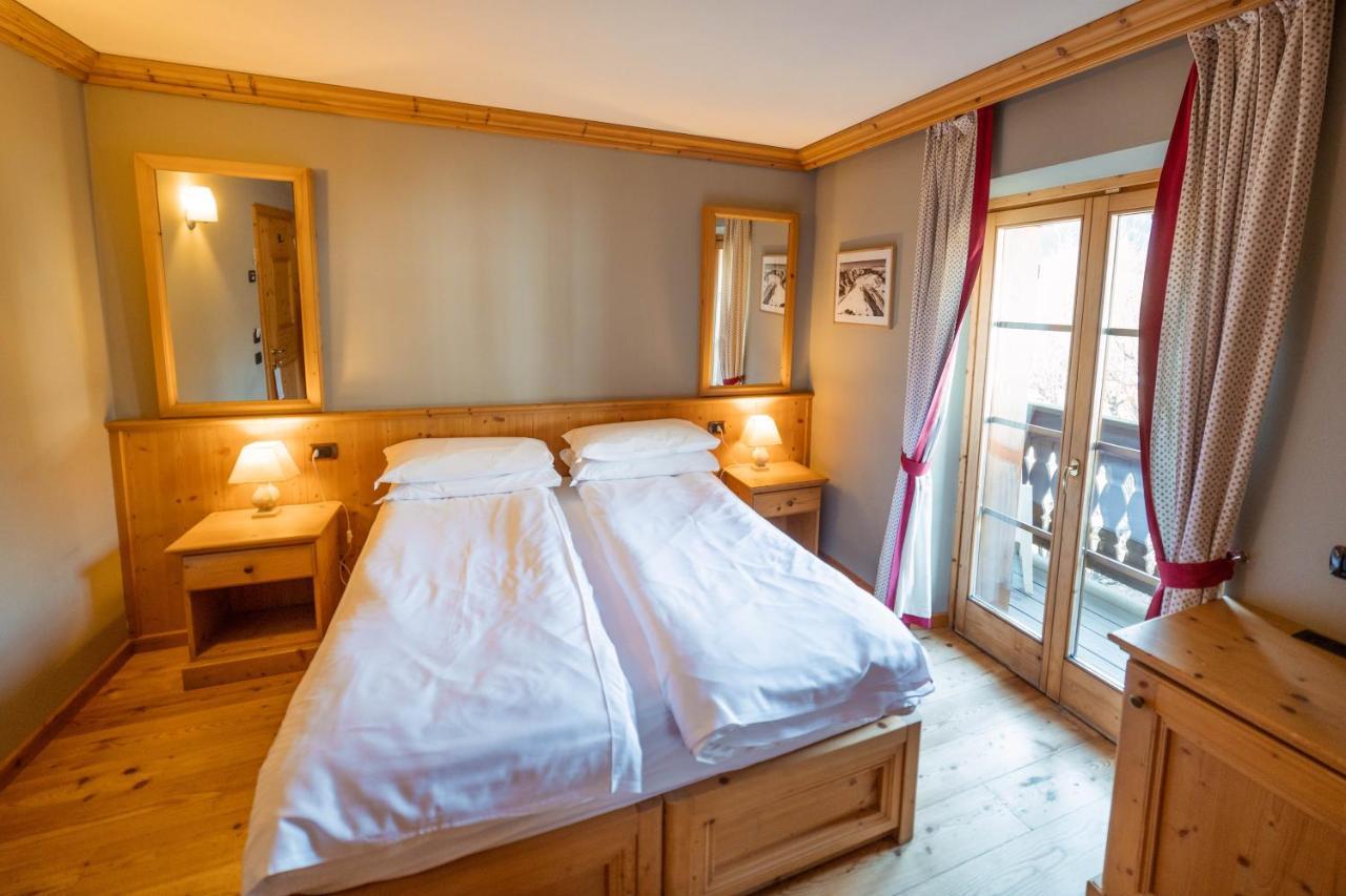 Alpi & Golf Hotel ボルミオ エクステリア 写真