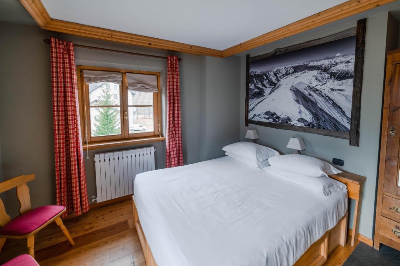 Alpi & Golf Hotel ボルミオ エクステリア 写真